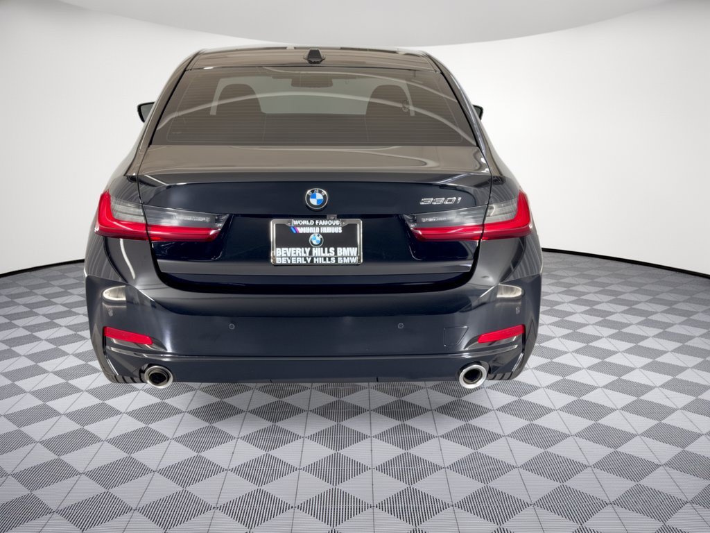 Used 2023 BMW 330i Sedan w/ Driving Assistance Package RWD image 11