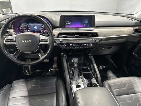 Used 2022 Kia Telluride SX w/ SX Prestige Package AWD/4WD image 8