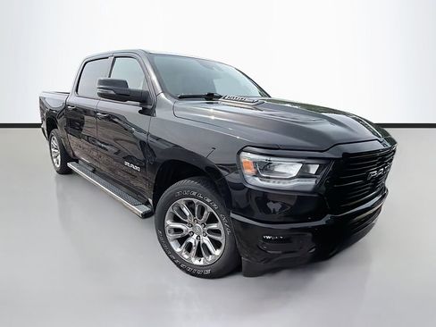 Used 2023 RAM 1500 Laramie AWD/4WD image 2