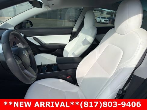 Used 2020 Tesla Model 3 Standard Range image 12
