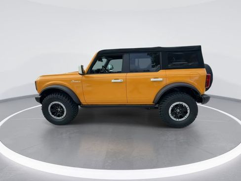 Used 2022 Ford Bronco Black Diamond w/ Sasquatch Package AWD/4WD image 5