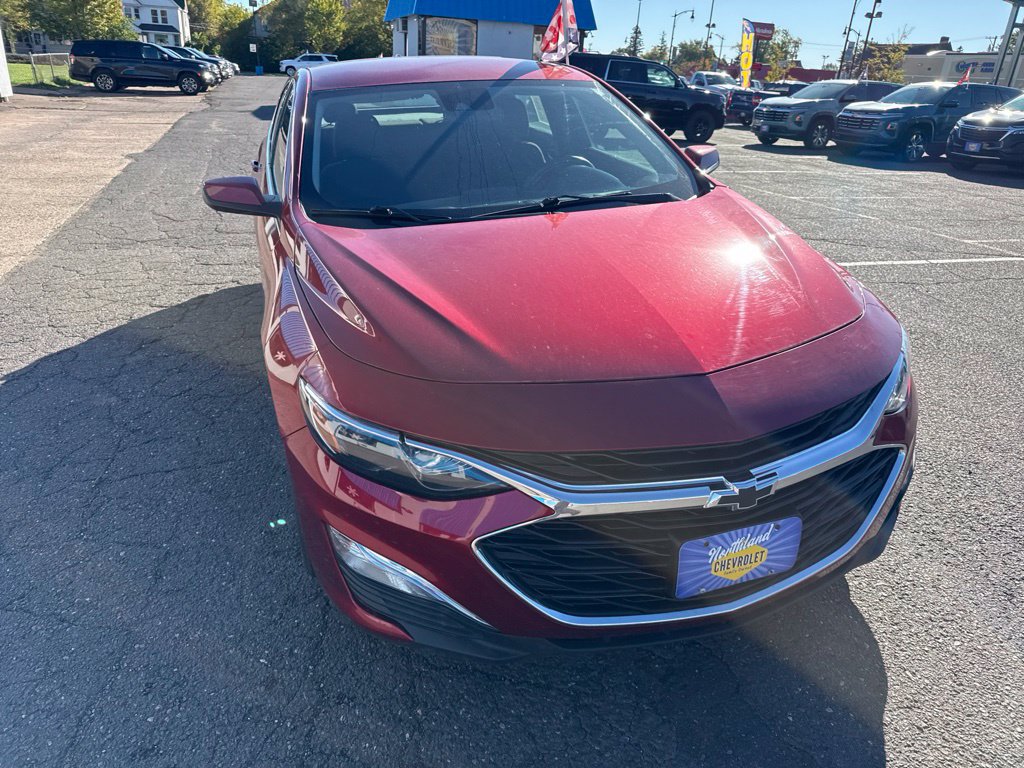 Used 2024 Chevrolet Malibu RS FWD image 4