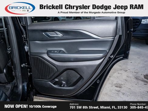 Used 2024 Jeep Grand Cherokee Altitude image 14