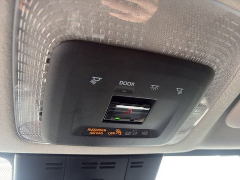 Used 2024 Toyota Prius LE image 27