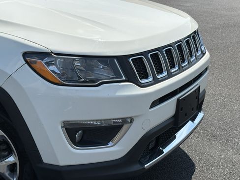 Used 2021 Jeep Compass Limited AWD/4WD image 4