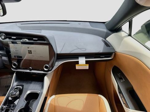 New 2026 Lexus RZ 350e 2WD w/ Convenience Package image 18