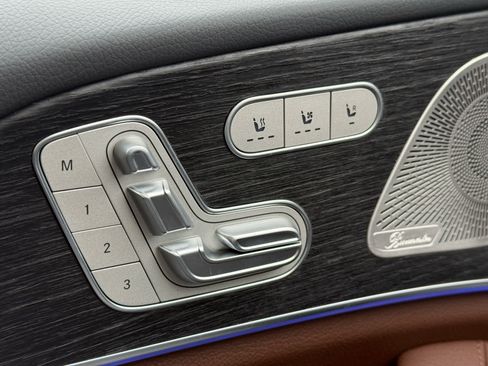 New 2026 Mercedes-Benz GLS 450 4MATIC image 25