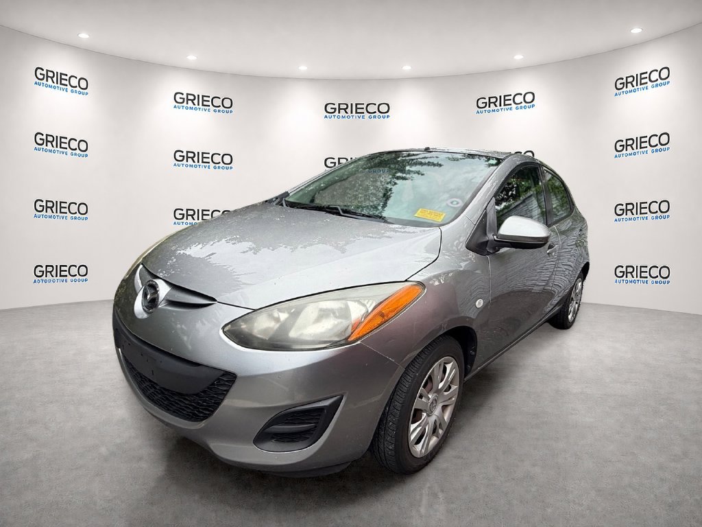 Used 2010 MAZDA MAZDA3 i Touring FWD image 1
