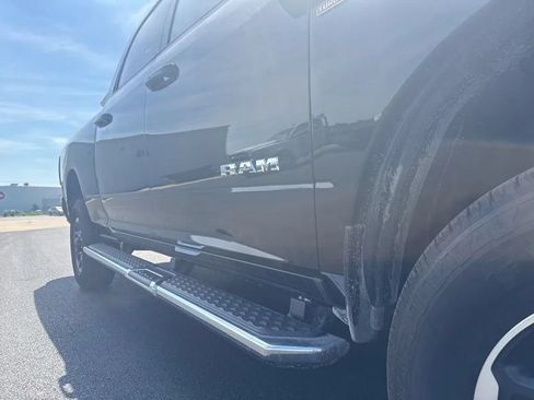 Used 2025 RAM 2500 Laramie AWD/4WD image 12