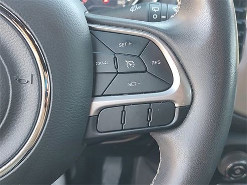 Certified 2021 Jeep Compass 80th Special Edition image 24