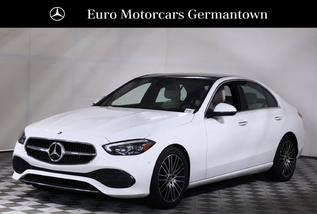 Used 2023 Mercedes-Benz C 300 4MATIC Sedan image 3