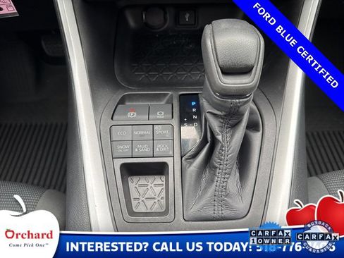 Used 2021 Toyota RAV4 LE image 26
