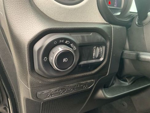 Used 2024 Jeep Wrangler Sport AWD/4WD image 13