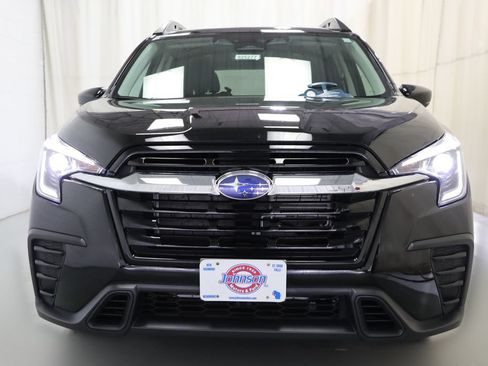 Used 2024 Subaru Ascent Premium w/ Convenience Package AWD/4WD image 16