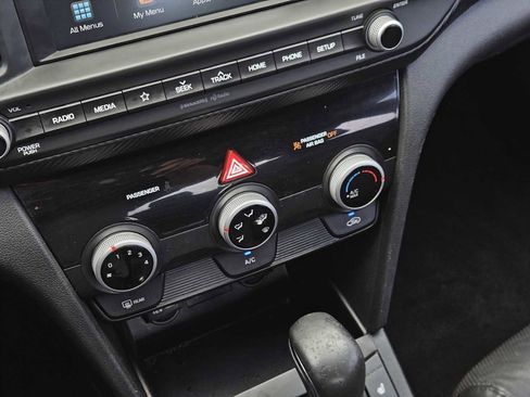 Used 2019 Hyundai Elantra Sport w/ Cargo Package image 19