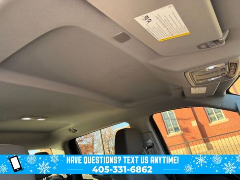 Used 2024 Chevrolet Silverado 1500 Custom w/ Dark Appearance Package image 25