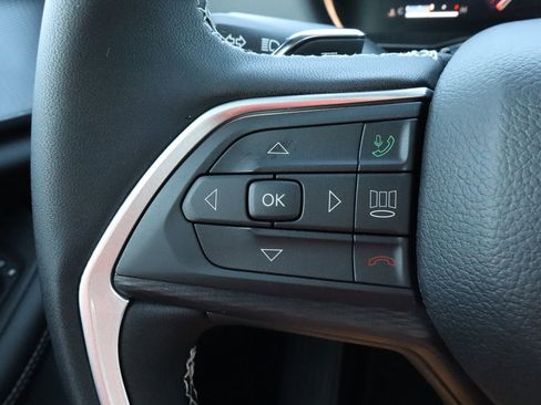 New 2025 Jeep Grand Cherokee Laredo X w/ Luxury Tech Group I image 30