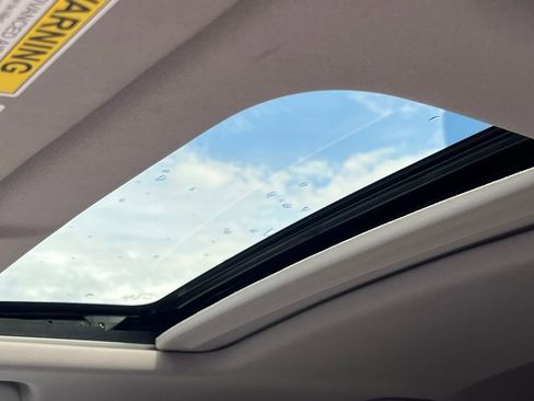 Used 2020 Honda CR-V EX-L image 3