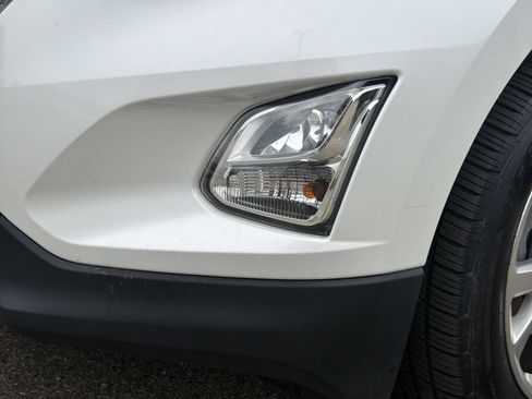 Used 2020 Chevrolet Equinox Premier AWD/4WD image 12