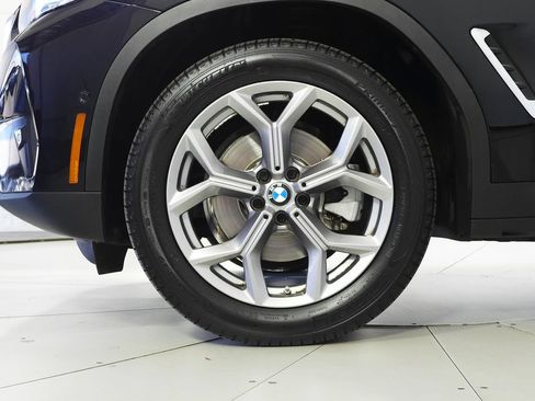 Used 2024 BMW X3 xDrive30i w/ Convenience Package AWD/4WD image 5