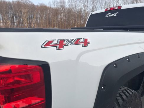 Used 2017 Chevrolet Silverado 1500 LT w/ All Star Edition image 7