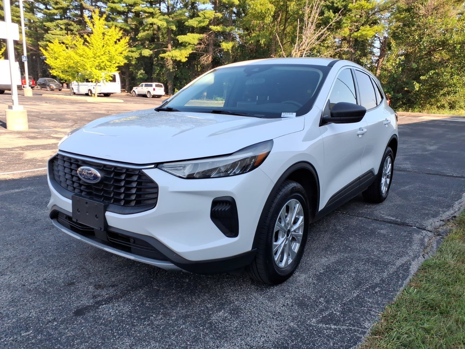 Used 2024 Ford Escape Active AWD/4WD image 4