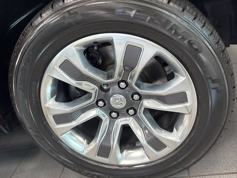 Used 2022 RAM 1500 Limited w/ Trailer Tow Group AWD/4WD image 9