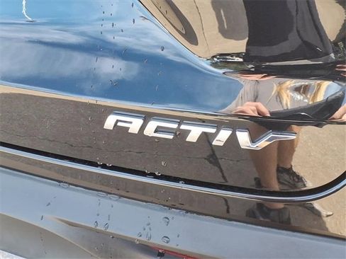 Used 2025 Chevrolet Trax ACTIV w/ Driver Confidence Package image 12