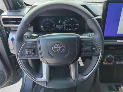 New 2026 Toyota 4Runner TRD Off-Road Premium AWD/4WD image 16