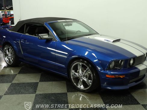 Used 2009 Ford Mustang GT RWD image 14