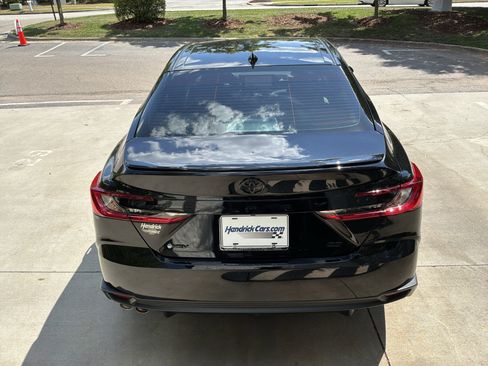 Used 2025 Toyota Camry SE w/ Multimedia Upgrade Package FWD image 9