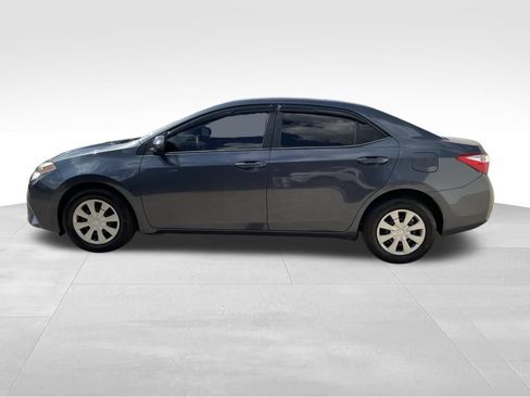 Used 2016 Toyota Corolla L FWD image 8