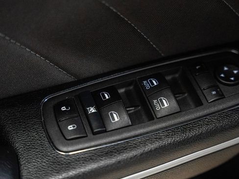 Used 2022 Dodge Charger SXT image 31