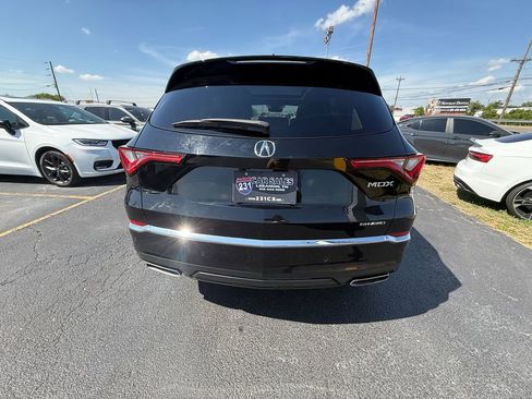 Used 2024 Acura MDX SH-AWD w/ Advance Package image 4