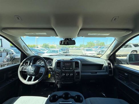 Used 2018 RAM 1500 Express AWD/4WD image 27