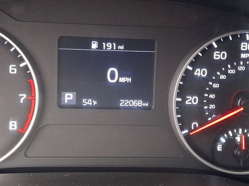 Used 2023 Kia Seltos S image 19