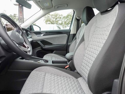 New 2026 Volkswagen Tiguan S image 12