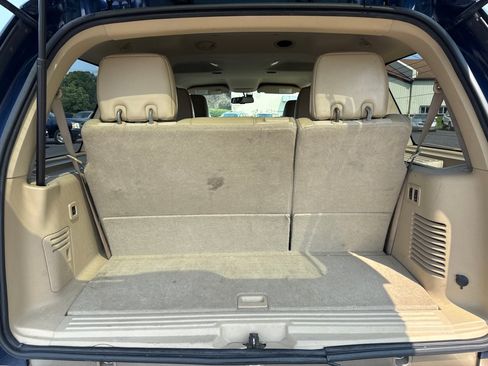 Used 2012 Ford Expedition 4WD image 16