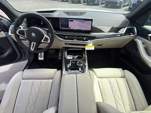 New 2026 BMW X7 M60i AWD/4WD image 15