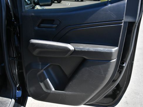 Used 2023 Chevrolet Colorado W/T image 42