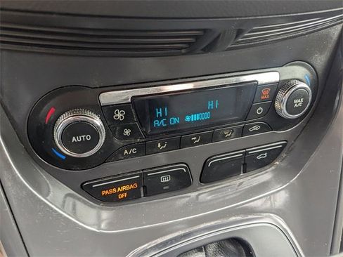 Used 2015 Ford Escape Titanium image 22