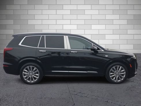 Used 2021 Cadillac XT6 Premium Luxury image 6