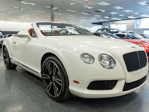 Used 2014 Bentley Continental GT image 15