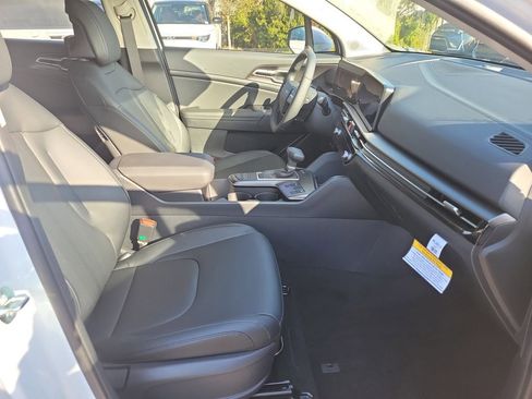 New 2026 Kia Sportage EX w/ EX Panorama Roof Package image 7