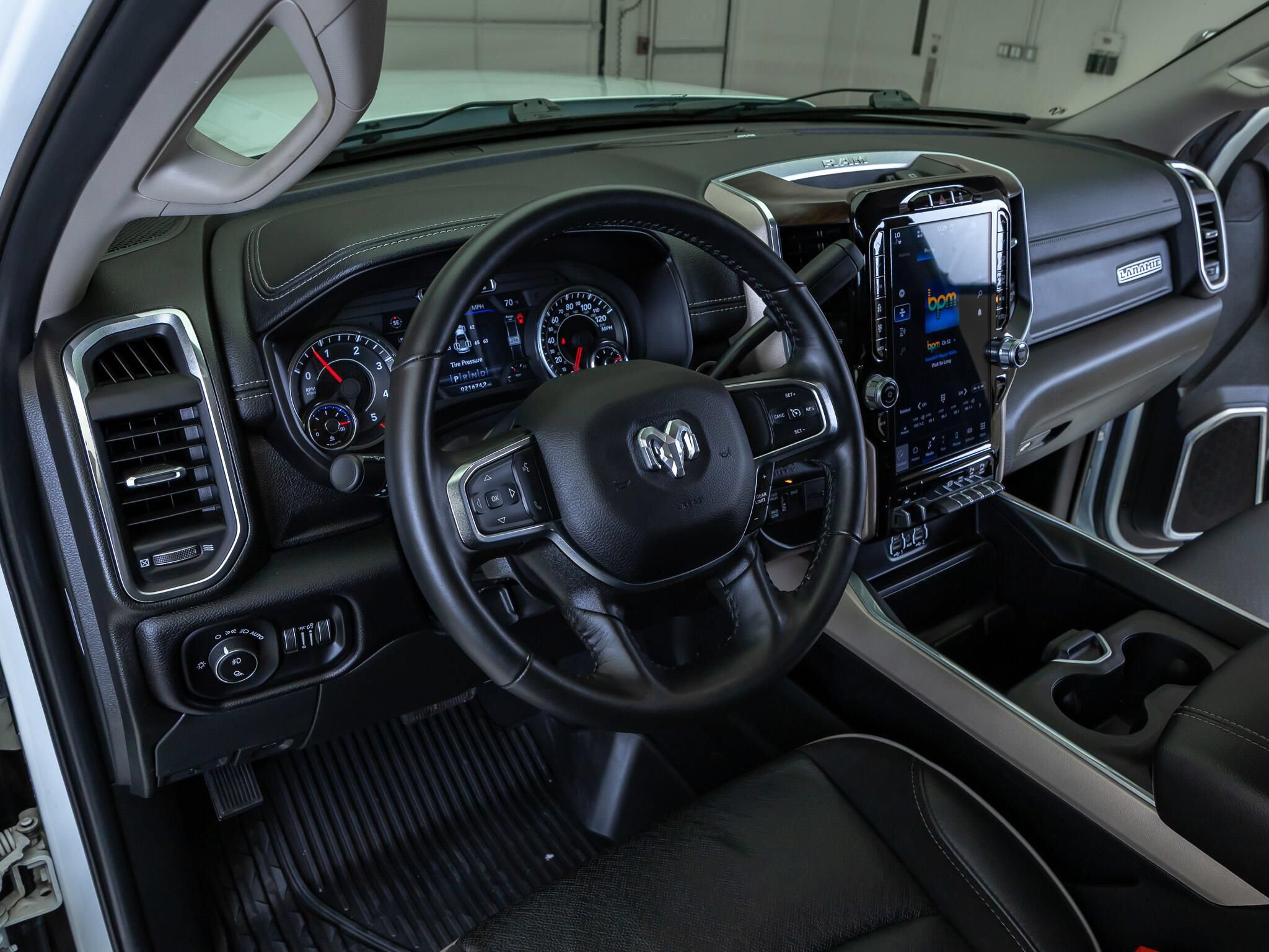 Used 2024 RAM 3500 Laramie w/ Bed Utility Group AWD/4WD image 16