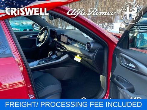 New 2025 Alfa Romeo Tonale image 33