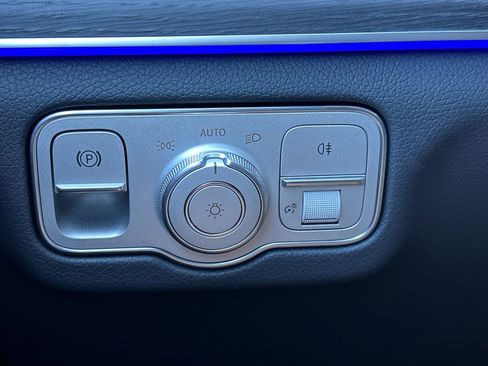 New 2026 Mercedes-Benz GLS 450 GLS 450 image 32