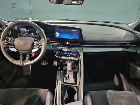 Used 2025 Hyundai Elantra N FWD image 10