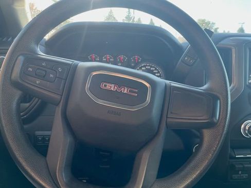 Used 2024 GMC Sierra 2500 Pro image 12