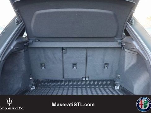 Used 2022 Audi Q3 2.0T Premium image 23